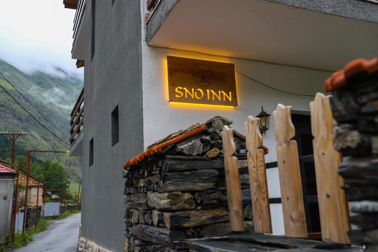 Sno Inn Kazbegi Eksteriør billede